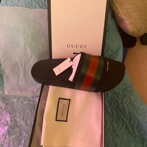 Gucci slides Men